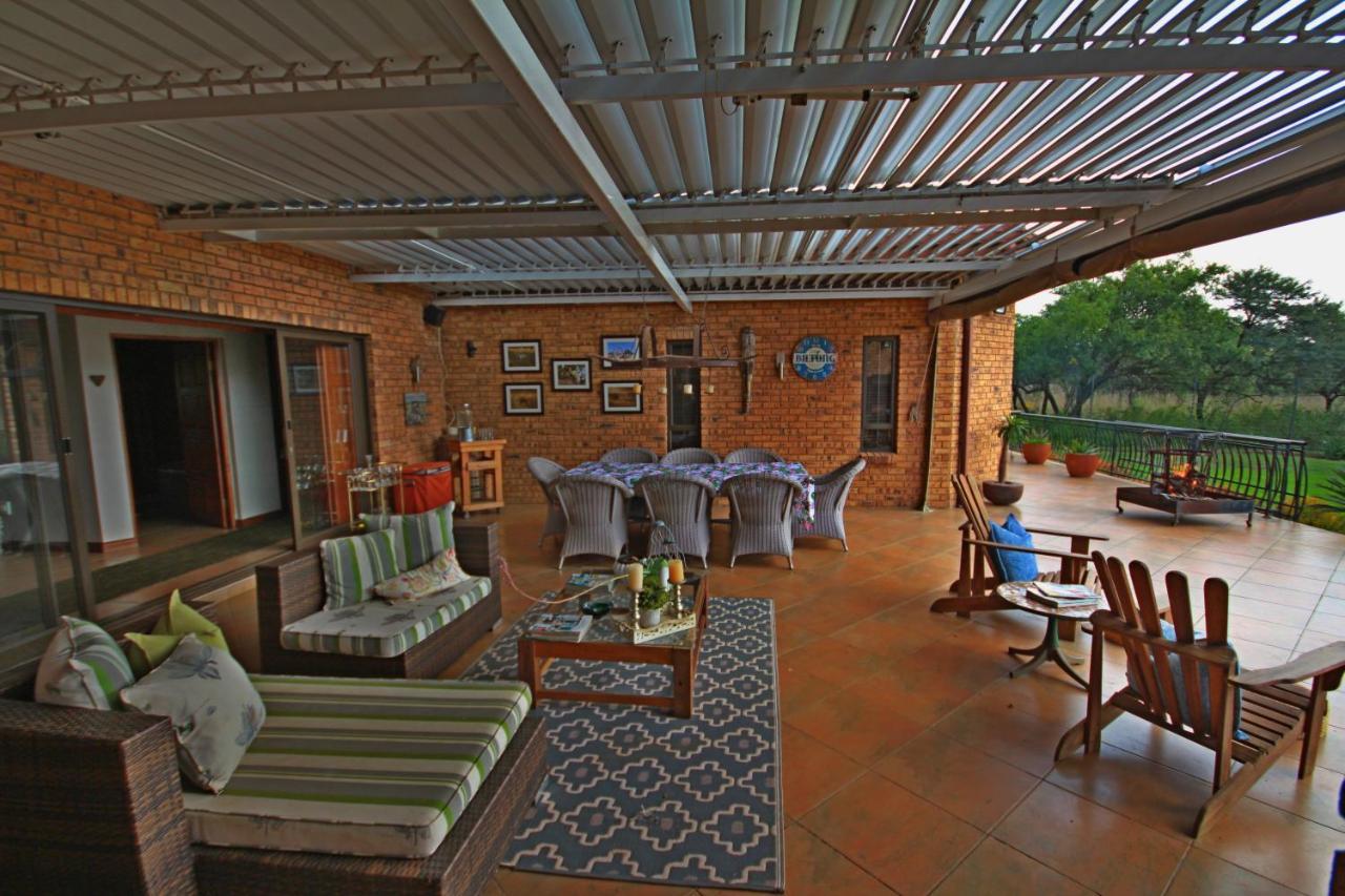 Karee & Wild Olive Guest Lodge Hekpoort Ngoại thất bức ảnh